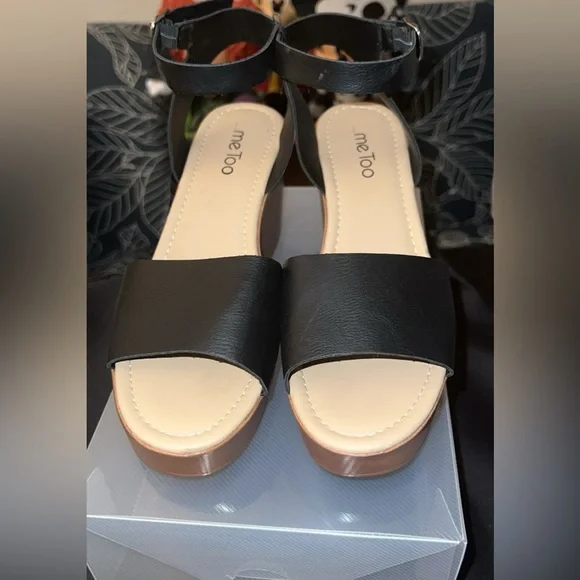 NEW- Me Too Womens Ankle Strap Wedge Sandals - Picture 4 of 10